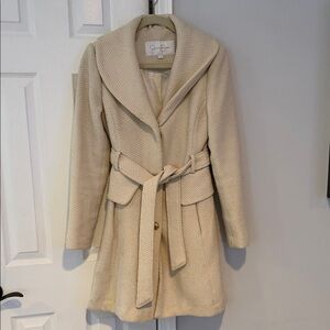 Jessica Simpson Cream Textured Trench Coat